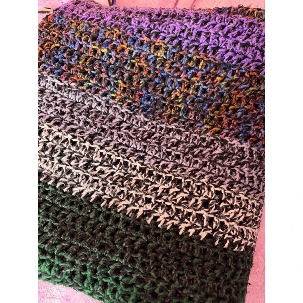 Handmade Vintage Crochet Blanket/Throw Fringed Afghan Beautiful Colorful 75